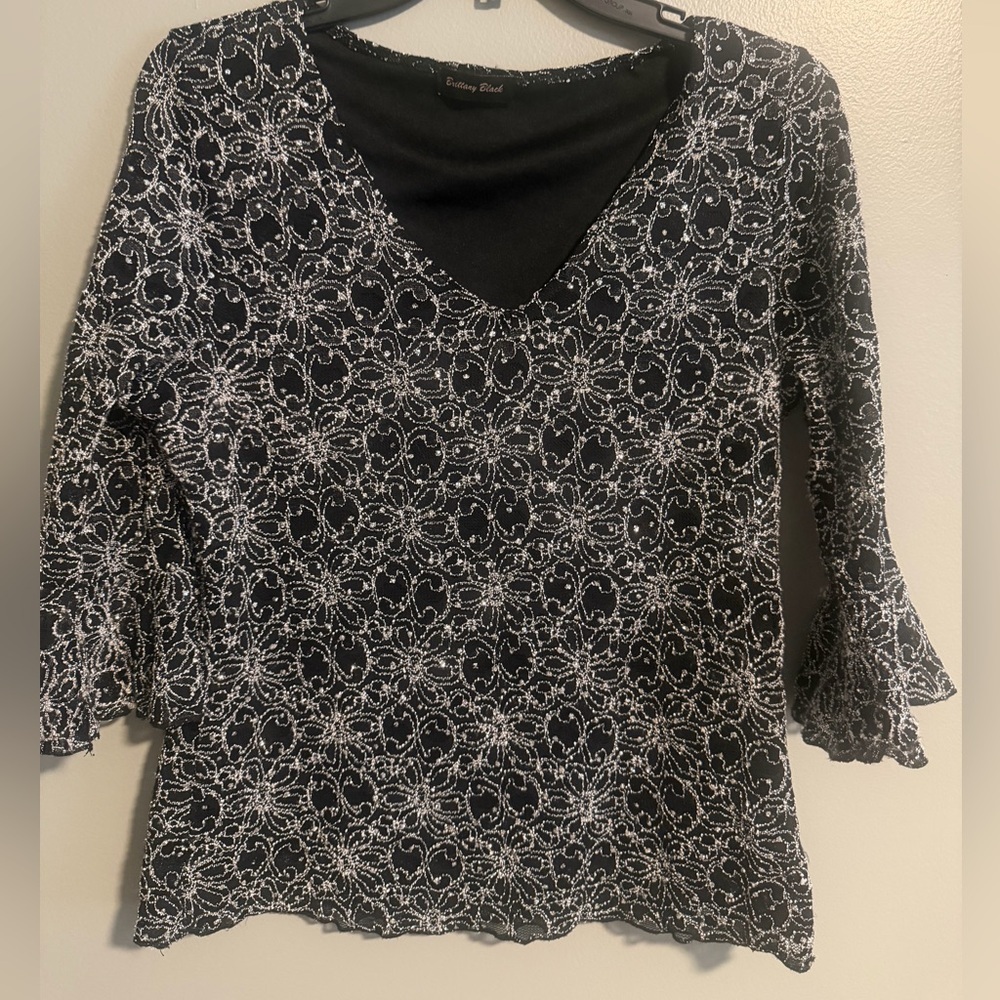 Brittany Black Y2K black lace sequined Blouse 3/4 fairy bell sleeves size medium